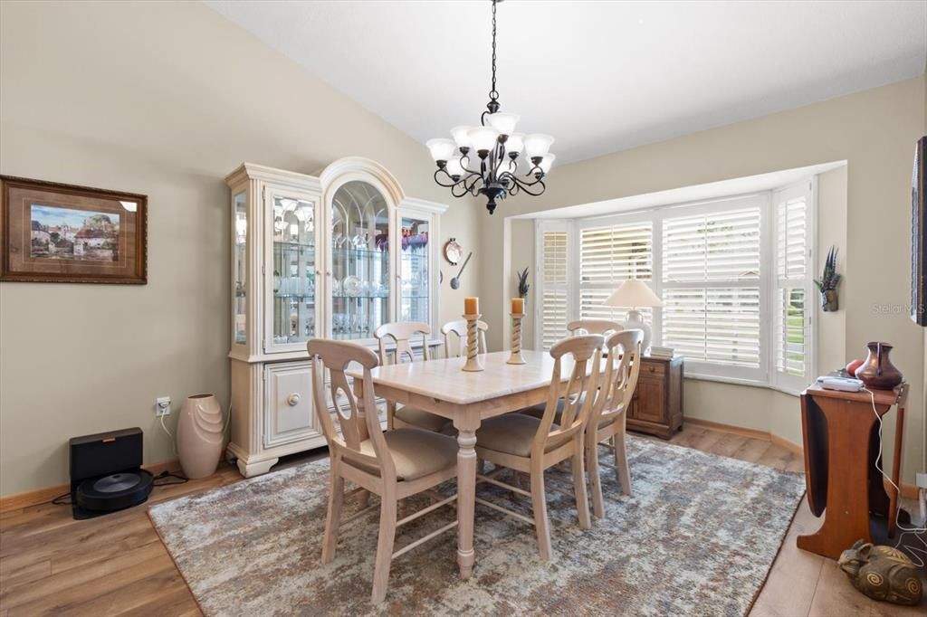 For Sale: $392,000 (3 beds, 2 baths, 1812 Square Feet)