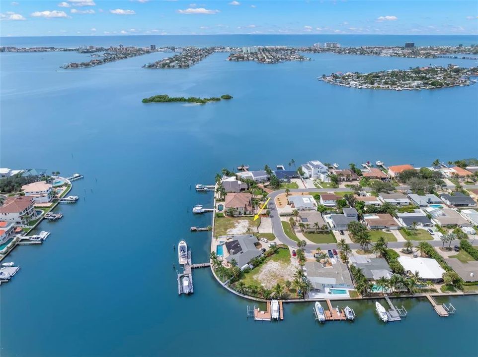 En Venta: $1,290,000 (0.21 acres)