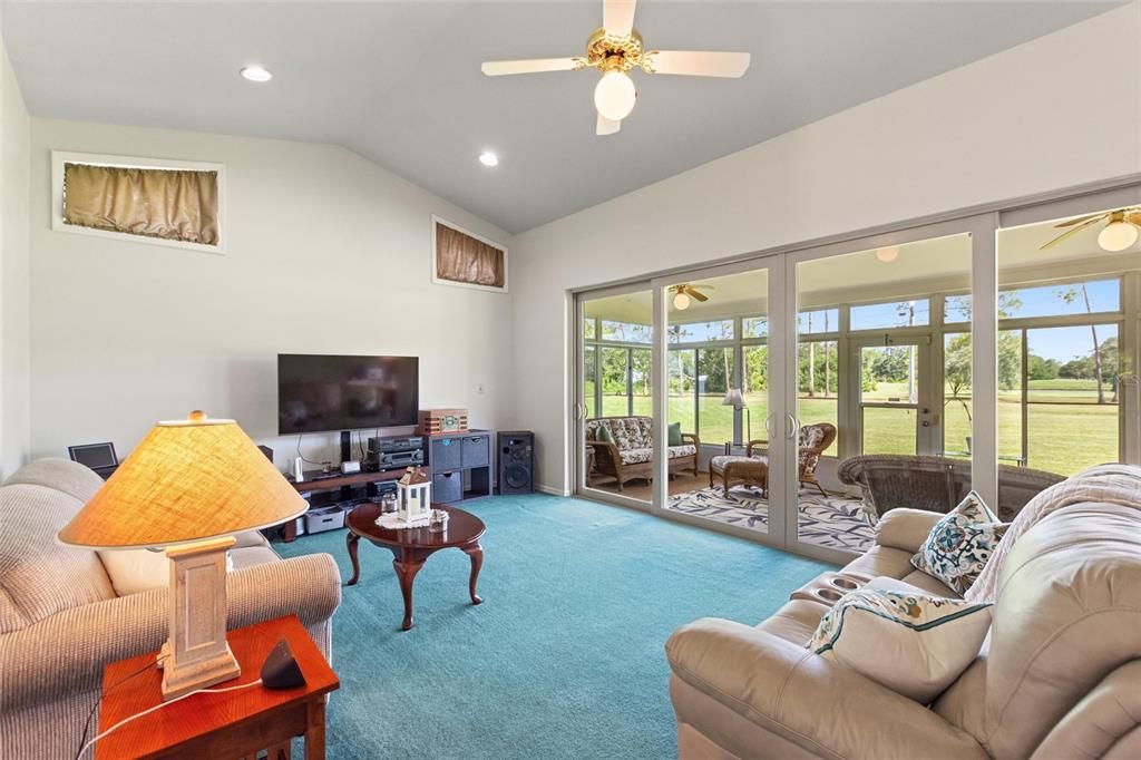 For Sale: $320,000 (3 beds, 2 baths, 2020 Square Feet)