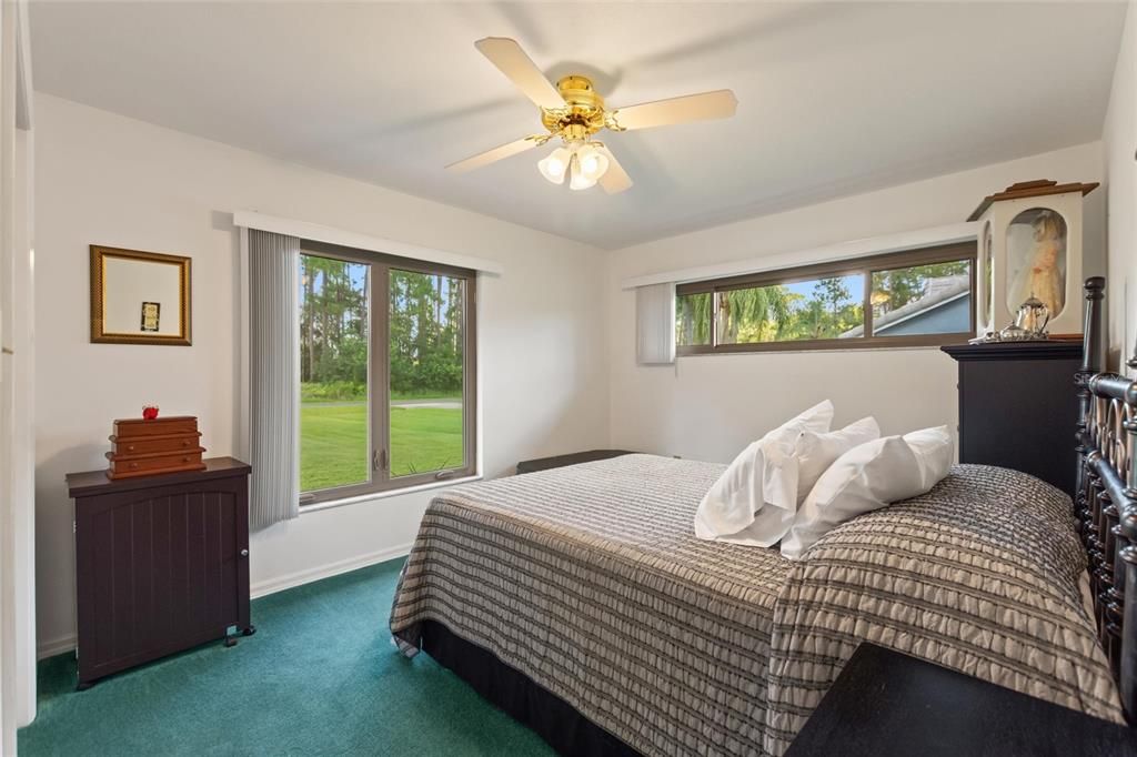 For Sale: $320,000 (3 beds, 2 baths, 2020 Square Feet)