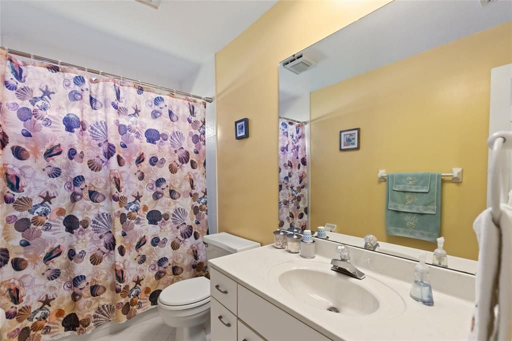 For Sale: $320,000 (3 beds, 2 baths, 2020 Square Feet)