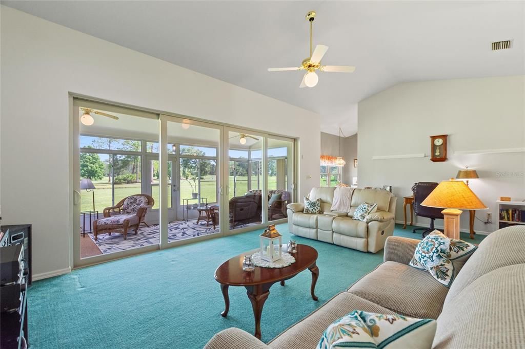 For Sale: $320,000 (3 beds, 2 baths, 2020 Square Feet)