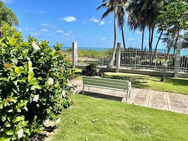 For Rent: $3,500 (2 beds, 2 baths, 1040 Square Feet)