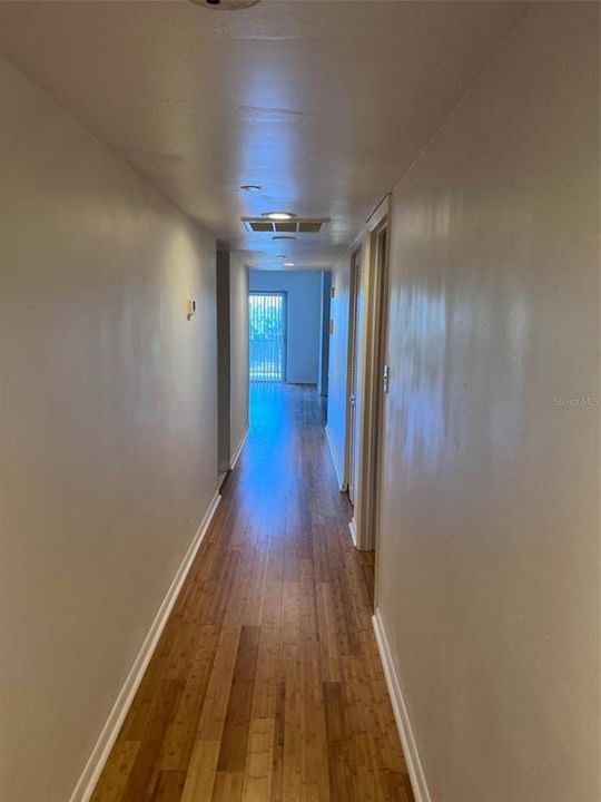 Active With Contract: $2,595 (3 beds, 2 baths, 1547 Square Feet)