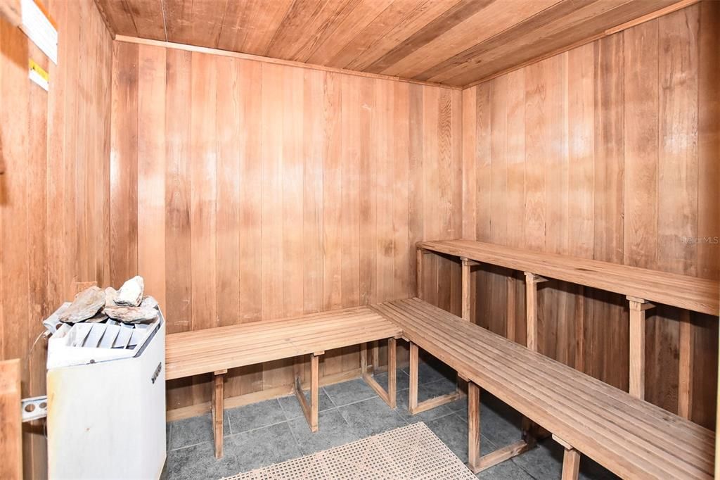 For Sale: $129,000 (0 beds, 1 baths, 339 Square Feet)