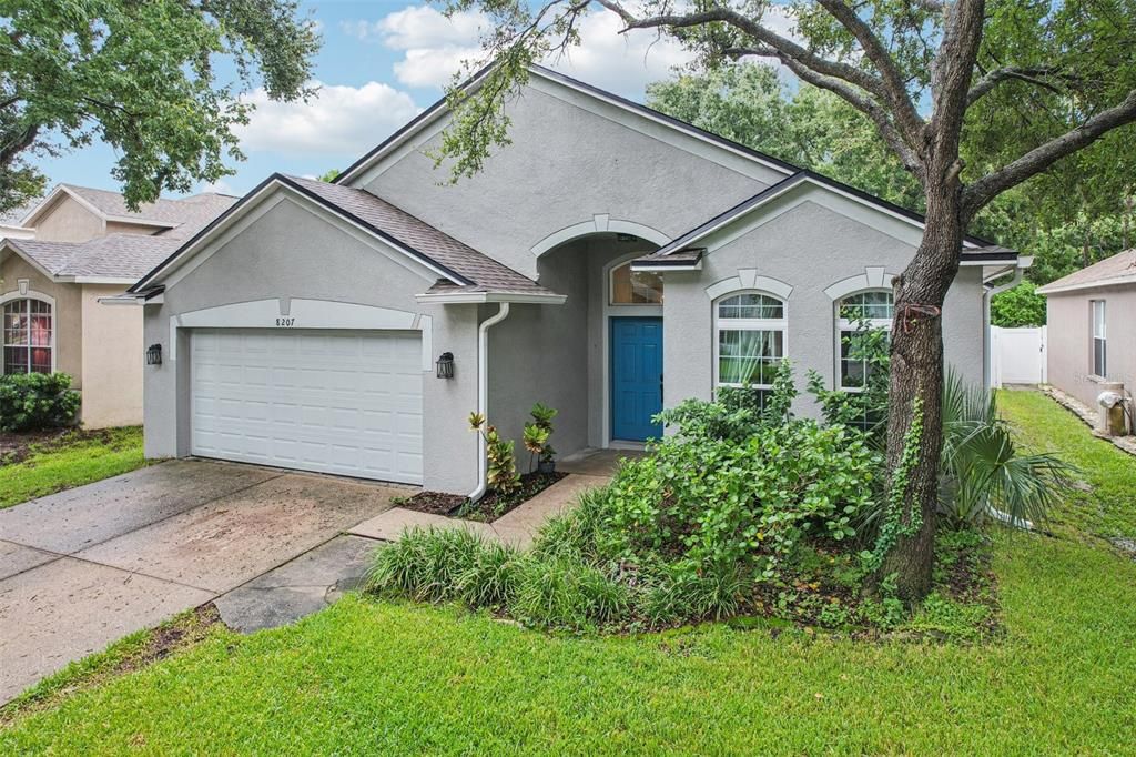 合同活跃: $380,000 (4 贝兹, 2 浴室, 2020 平方英尺)