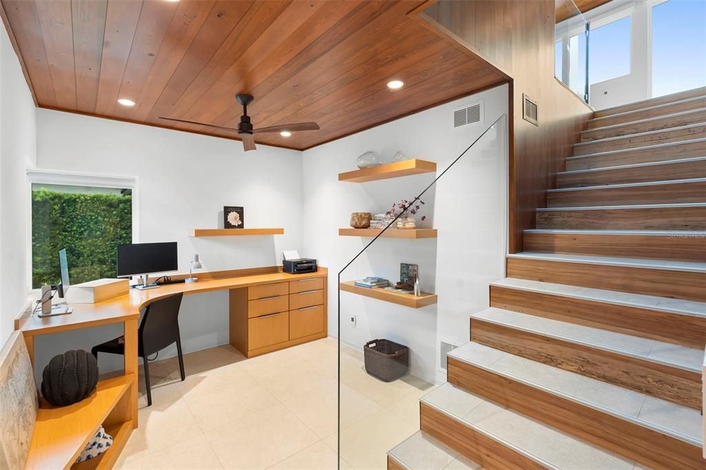 En Venta: $2,950,000 (3 camas, 3 baños, 2976 Pies cuadrados)