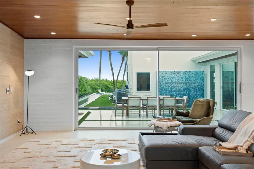 En Venta: $2,950,000 (3 camas, 3 baños, 2976 Pies cuadrados)