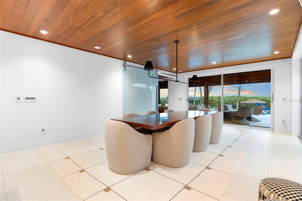 En Venta: $2,950,000 (3 camas, 3 baños, 2976 Pies cuadrados)