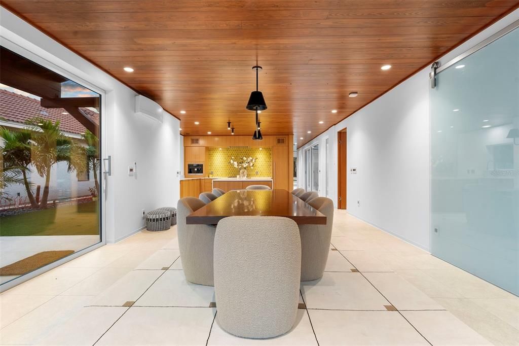 En Venta: $2,950,000 (3 camas, 3 baños, 2976 Pies cuadrados)