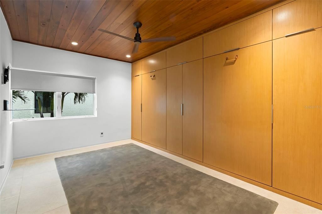 En Venta: $2,950,000 (3 camas, 3 baños, 2976 Pies cuadrados)