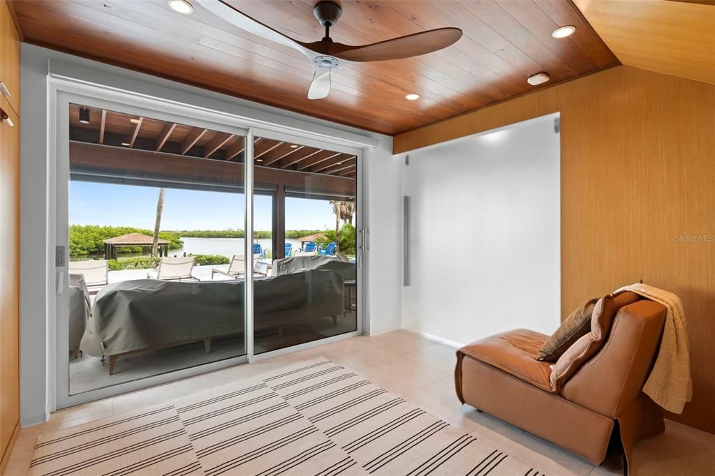 En Venta: $2,950,000 (3 camas, 3 baños, 2976 Pies cuadrados)