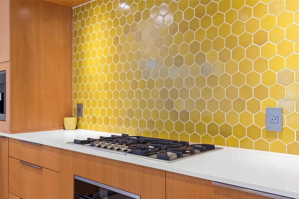 En Venta: $2,950,000 (3 camas, 3 baños, 2976 Pies cuadrados)