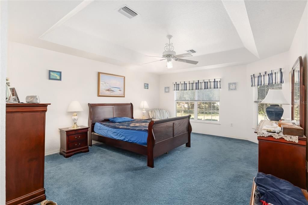 待售: $525,000 (4 贝兹, 2 浴室, 2526 平方英尺)