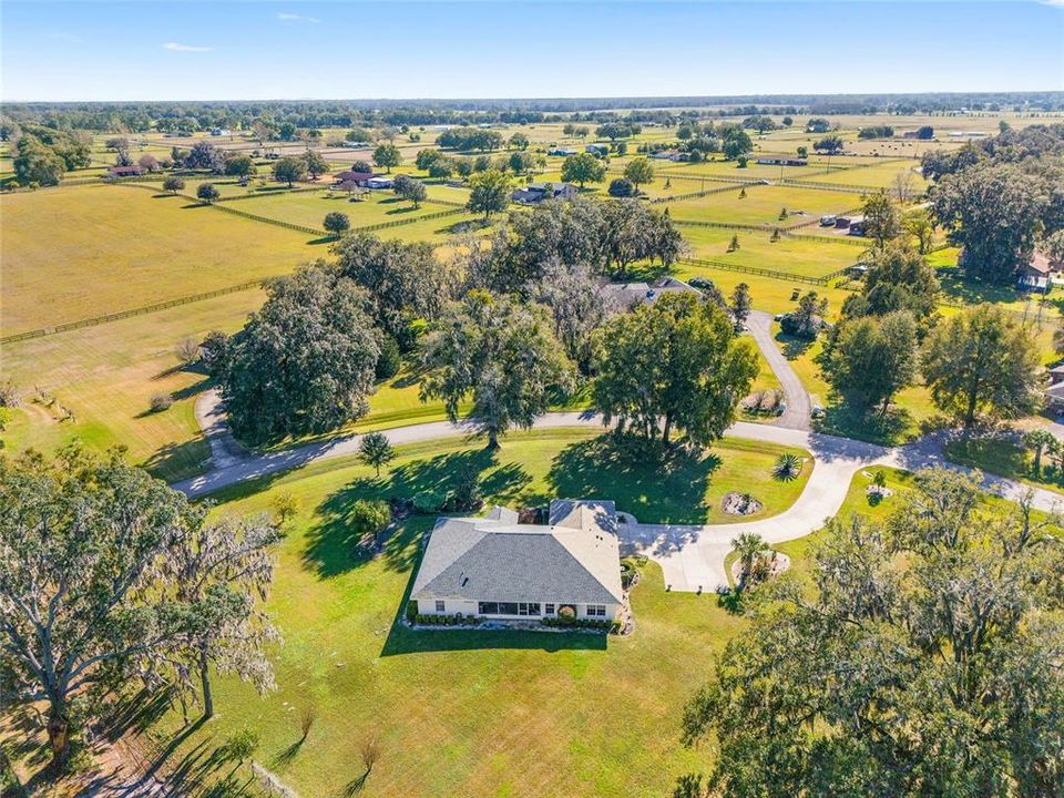 待售: $525,000 (4 贝兹, 2 浴室, 2526 平方英尺)