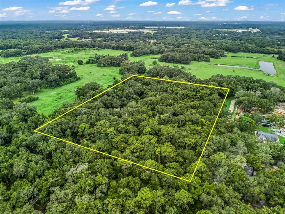 For Sale: $520,000 (2 beds, 2 baths, 1214 Square Feet)