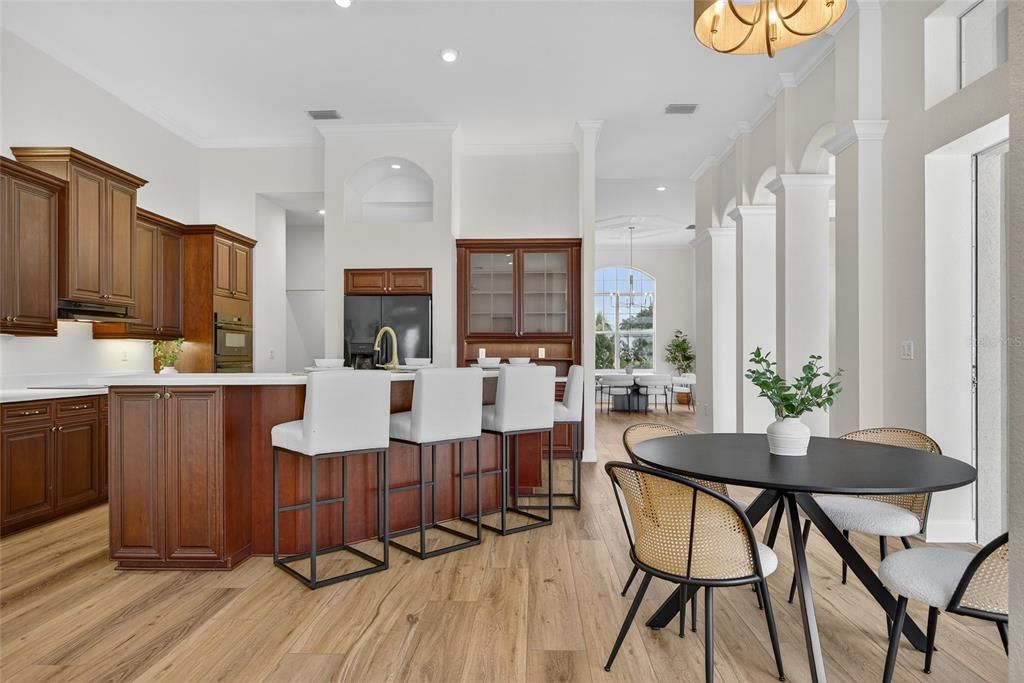 En Venta: $839,000 (4 camas, 4 baños, 4486 Pies cuadrados)