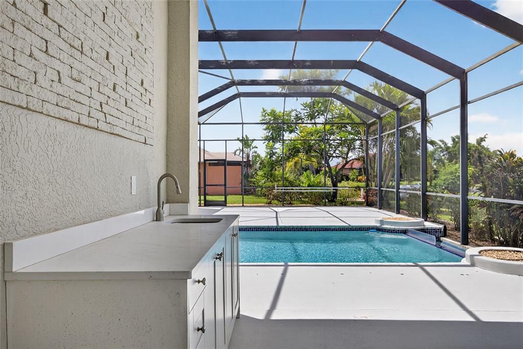 En Venta: $839,000 (4 camas, 4 baños, 4486 Pies cuadrados)