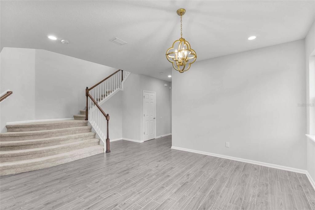 На продажу: $589,000 (5 спален, 3 ванн, 3042 Квадратных фут)