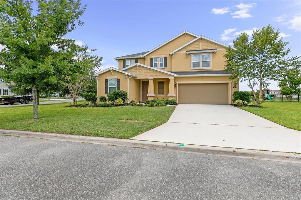 На продажу: $589,000 (5 спален, 3 ванн, 3042 Квадратных фут)