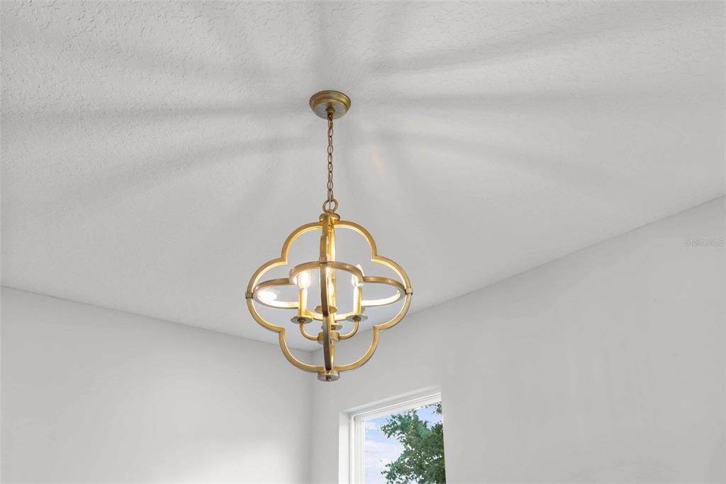 На продажу: $589,000 (5 спален, 3 ванн, 3042 Квадратных фут)