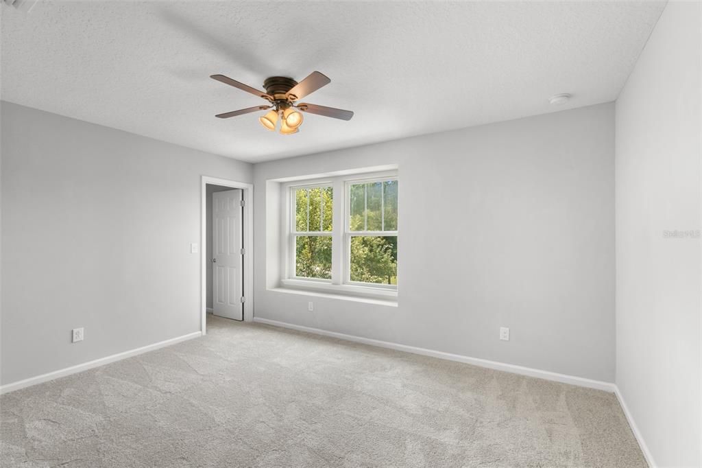 На продажу: $589,000 (5 спален, 3 ванн, 3042 Квадратных фут)