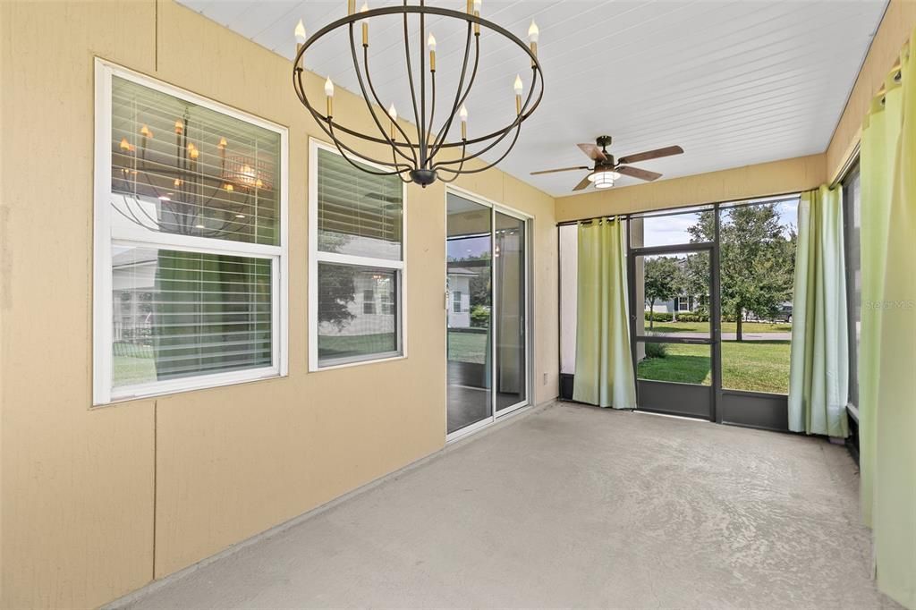 На продажу: $589,000 (5 спален, 3 ванн, 3042 Квадратных фут)