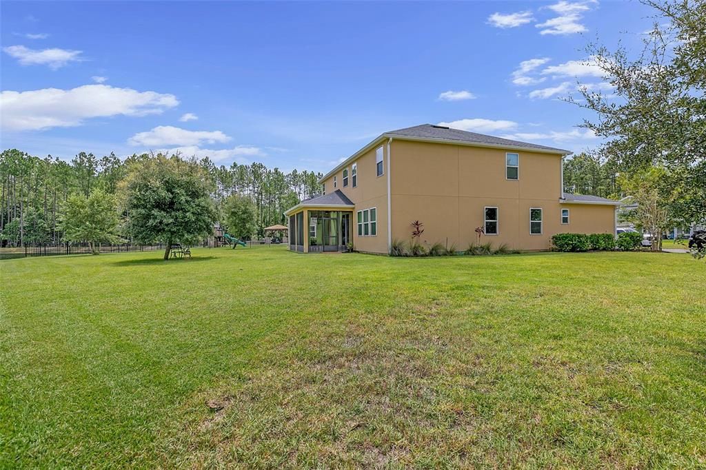 На продажу: $589,000 (5 спален, 3 ванн, 3042 Квадратных фут)