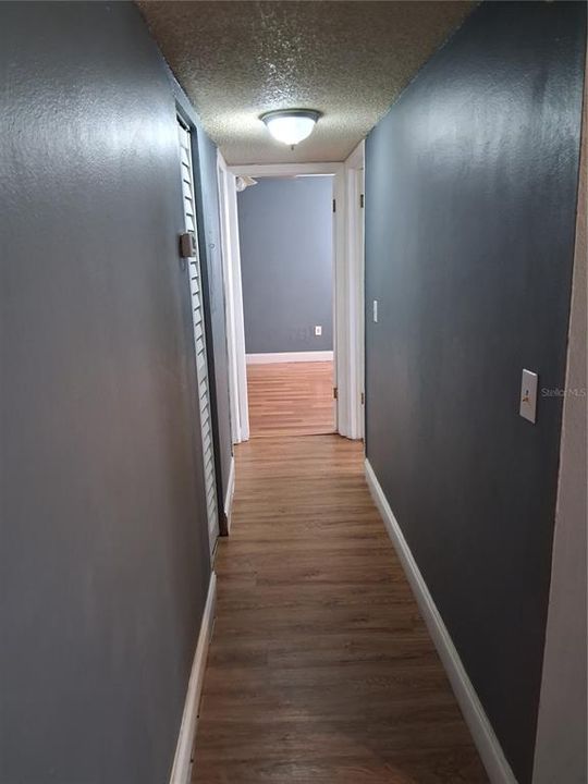 Activo con contrato: $1,300 (2 camas, 1 baños, 826 Pies cuadrados)