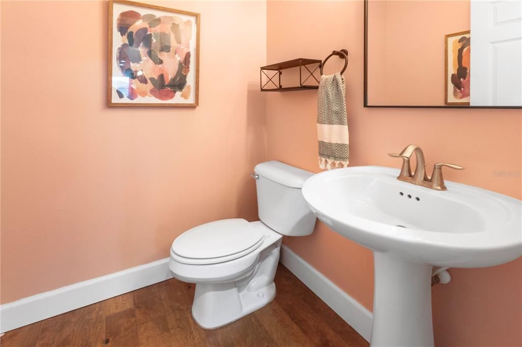 Active With Contract: $2,495 (3 beds, 2 baths, 1452 Square Feet)