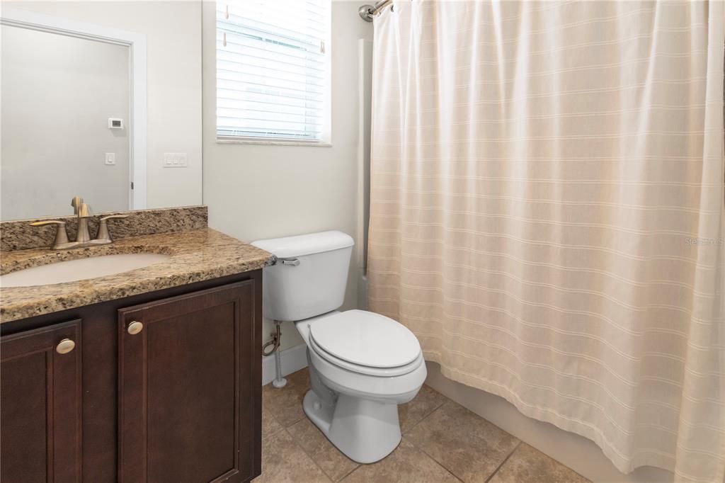 Active With Contract: $2,495 (3 beds, 2 baths, 1452 Square Feet)