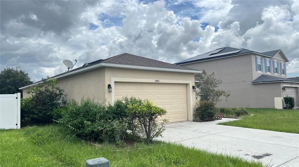 Active With Contract: $1,795 (4 beds, 2 baths, 1501 Square Feet)