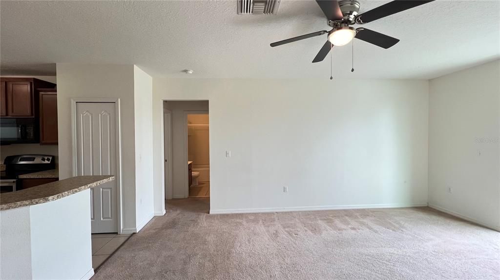 Active With Contract: $1,795 (4 beds, 2 baths, 1501 Square Feet)