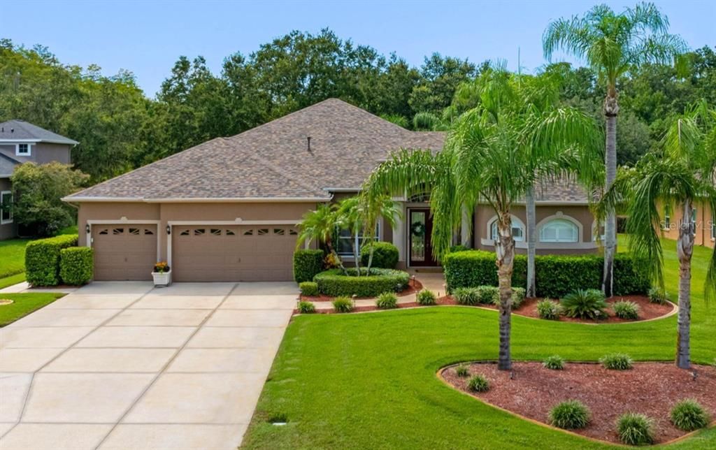 Недавно продано: $689,000 (3 спален, 3 ванн, 2548 Квадратных фут)