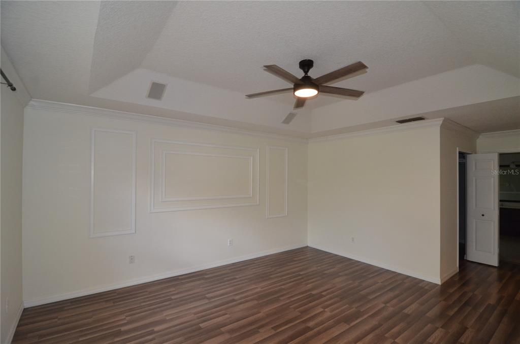 Active With Contract: $540,000 (5 beds, 3 baths, 3038 Square Feet)