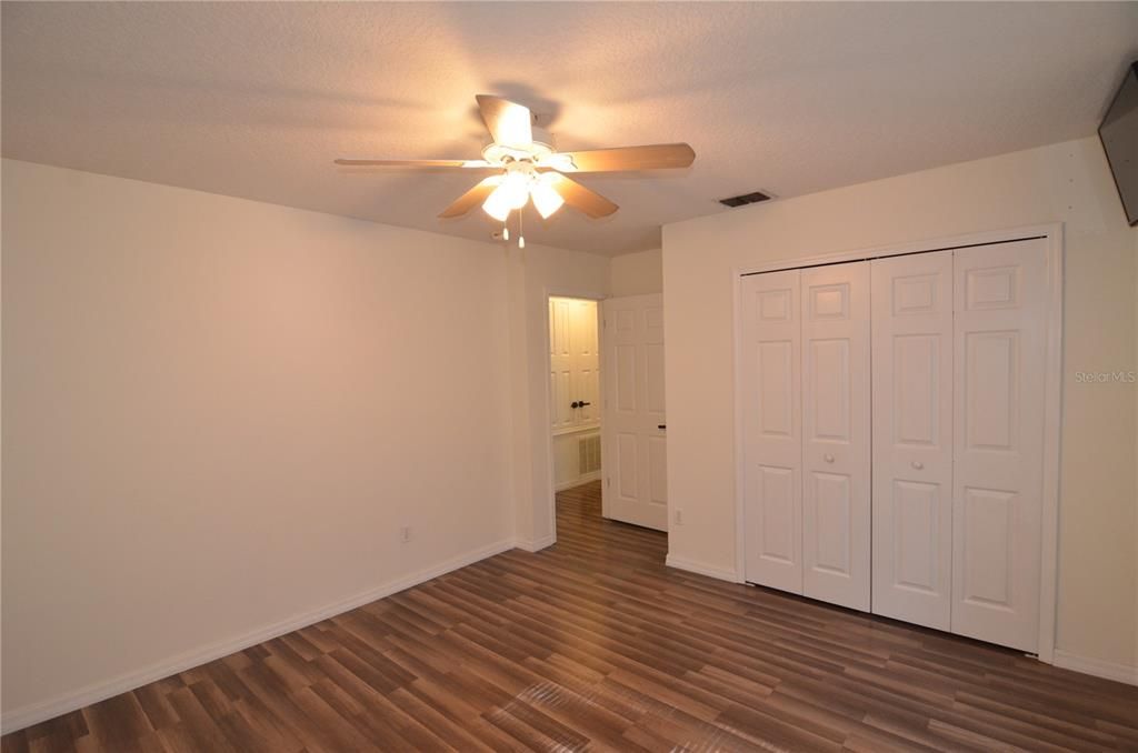 Active With Contract: $540,000 (5 beds, 3 baths, 3038 Square Feet)