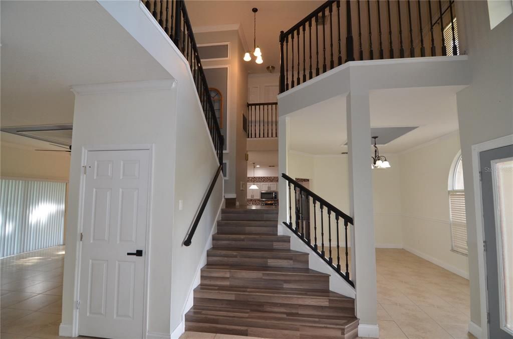 Active With Contract: $540,000 (5 beds, 3 baths, 3038 Square Feet)