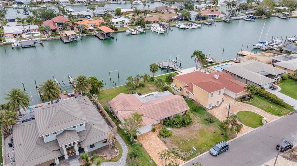 En Venta: $1,999,000 (3 camas, 3 baños, 3124 Pies cuadrados)