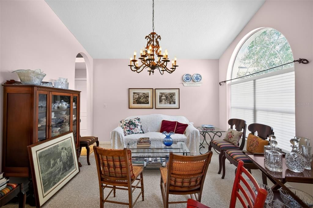 For Sale: $549,000 (4 beds, 3 baths, 2556 Square Feet)