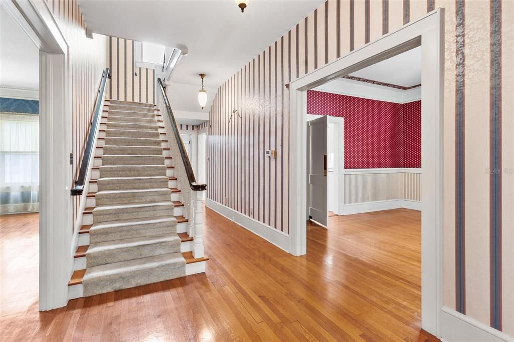 На продажу: $599,000 (4 спален, 2 ванн, 2658 Квадратных фут)