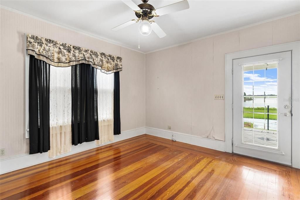 На продажу: $599,000 (4 спален, 2 ванн, 2658 Квадратных фут)