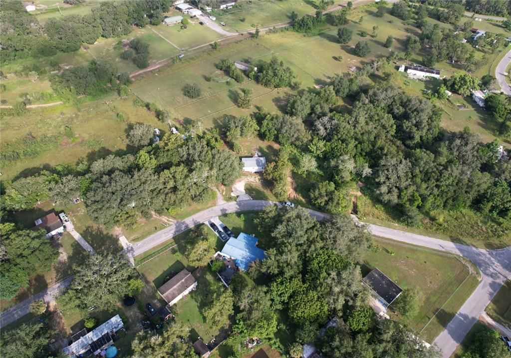 For Sale: $154,800 (3 beds, 2 baths, 960 Square Feet)