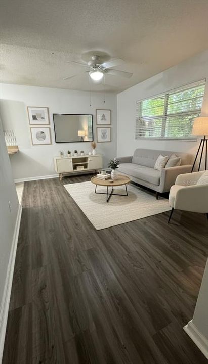 Active With Contract: $2,000 (2 beds, 1 baths, 1134 Square Feet)