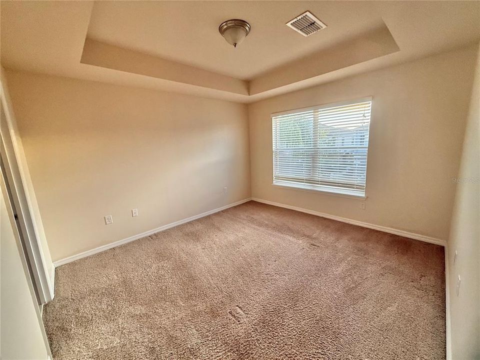 Activo con contrato: $1,900 (2 camas, 2 baños, 1200 Pies cuadrados)