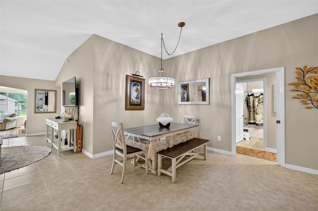 Active With Contract: $550,000 (4 beds, 2 baths, 2202 Square Feet)