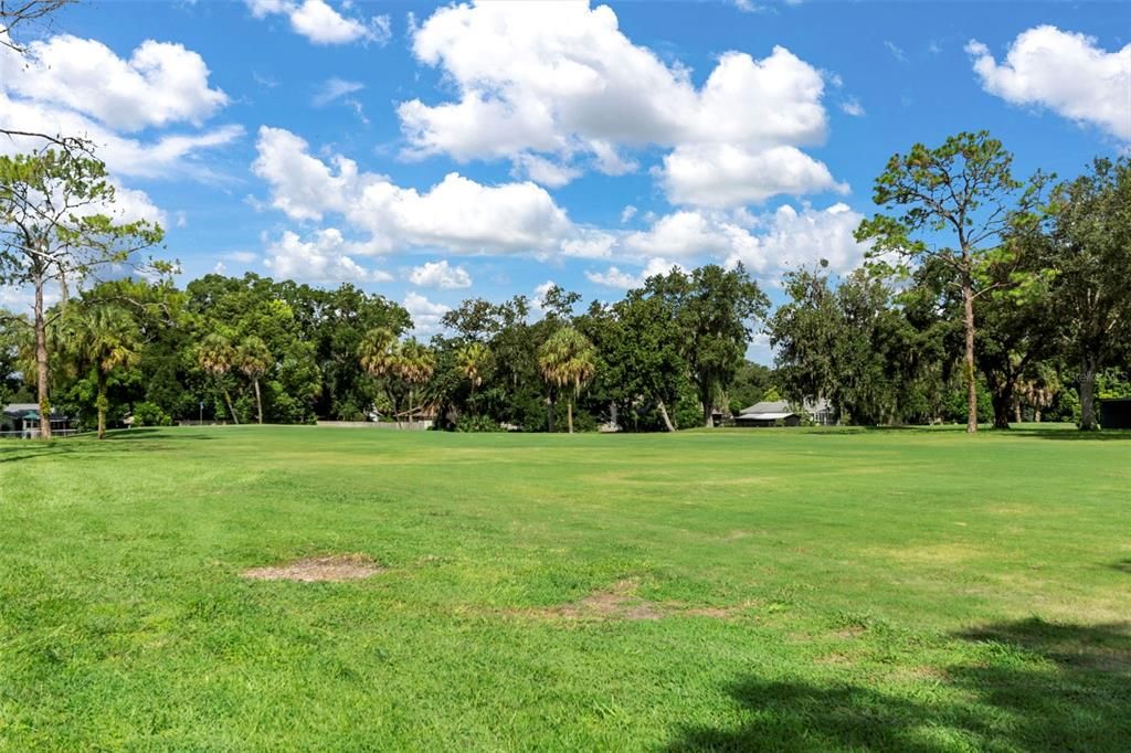 待售: $279,900 (2 贝兹, 2 浴室, 1608 平方英尺)