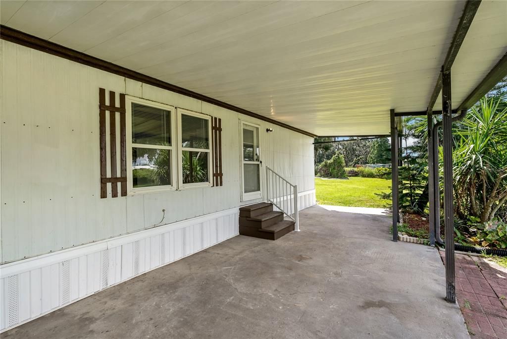 For Sale: $229,900 (3 beds, 2 baths, 1344 Square Feet)