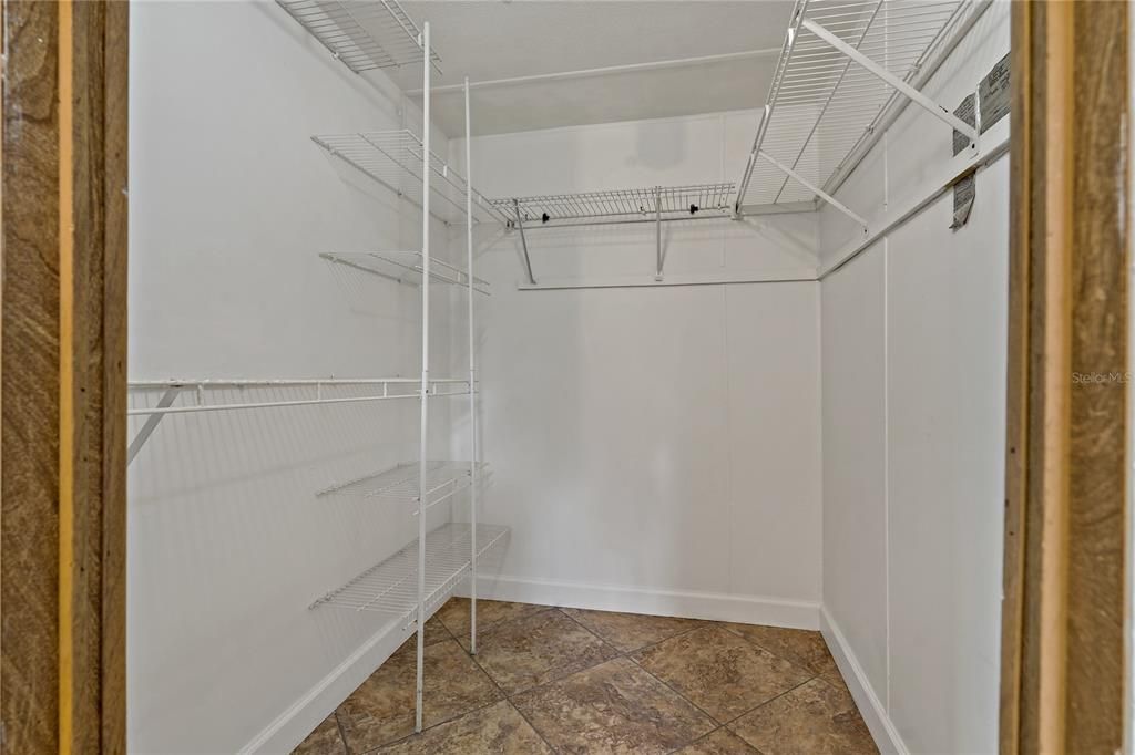 For Sale: $229,900 (3 beds, 2 baths, 1344 Square Feet)