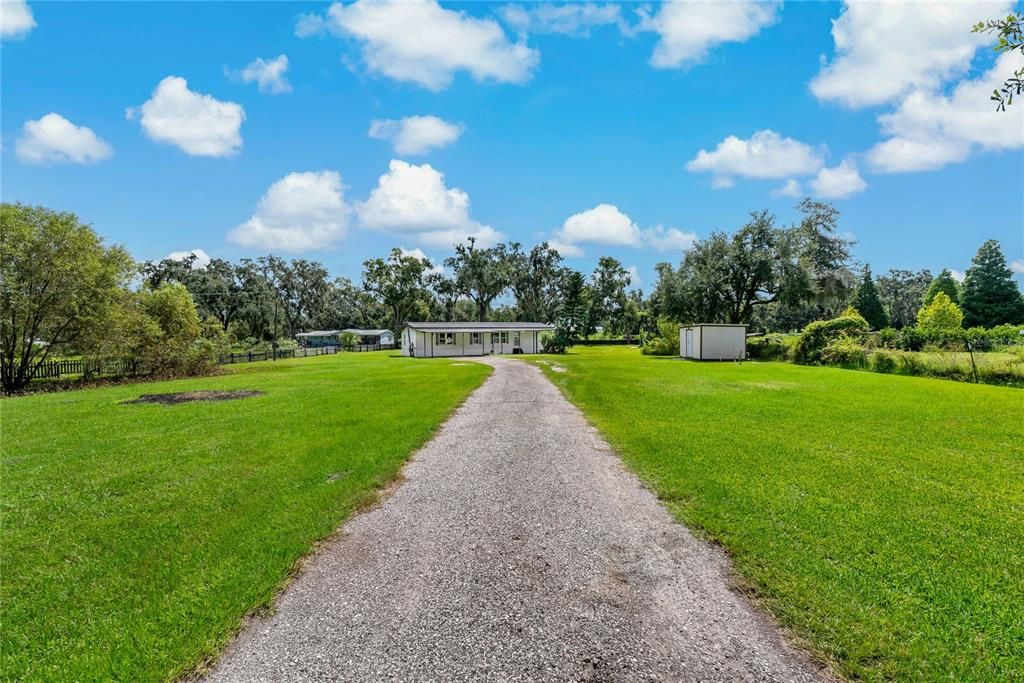 For Sale: $229,900 (3 beds, 2 baths, 1344 Square Feet)