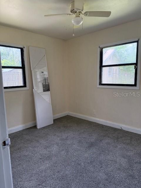 Active With Contract: $225,000 (3 beds, 1 baths, 914 Square Feet)